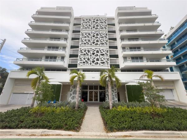 9261 E BAY HARBOR DR #405, BAY HARBOR ISLANDS, FL 33154
