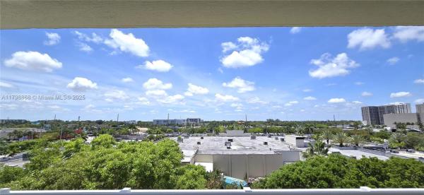 2775 NE 187TH ST #506, AVENTURA, FL 33180