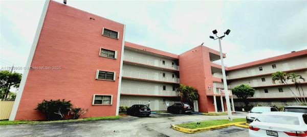 VISIONS AT FOUNTAINBLEAU