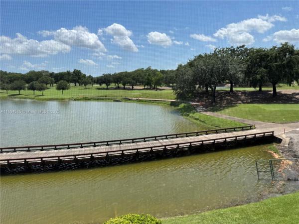 ROLLING HILLS GOLF AND