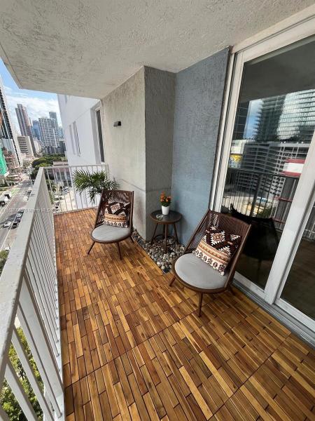 MADISON DOWNTOWN CONDO