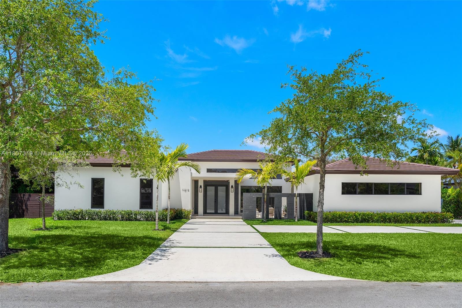 CHANA ROSE ESTATES - фото