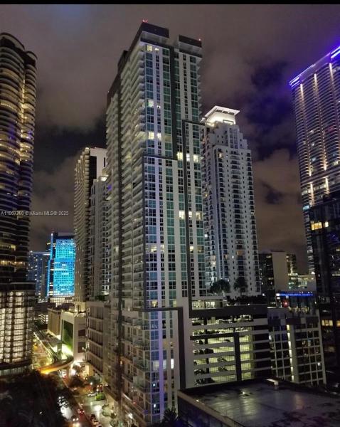 VUE AT BRICKELL CONDO