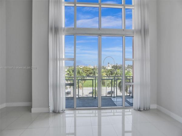244 BISCAYNE BLVD #439, MIAMI, FL 33132