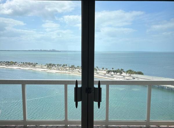 BRICKELL TOWNHOUSE CONDO