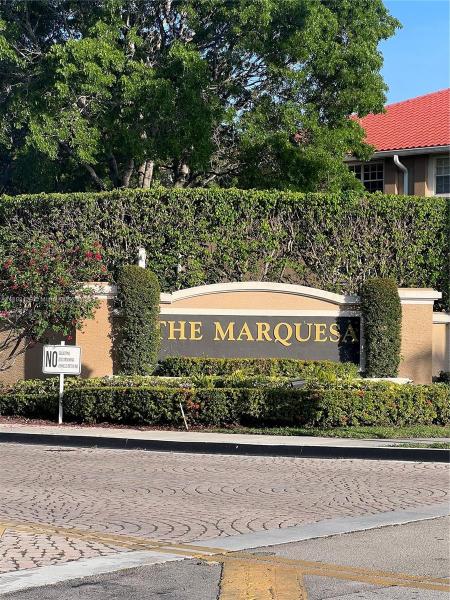 MARQUESA CONDO