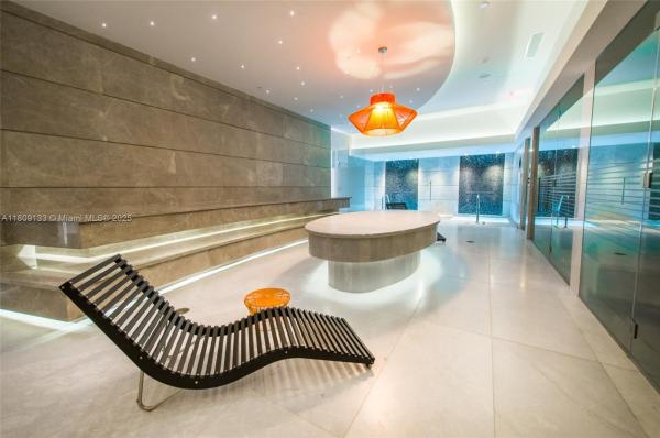 1010 BRICKELL AVE #3210, MIAMI, FL 33131