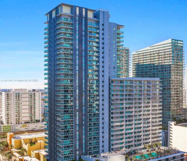 VUE AT BRICKELL CONDO