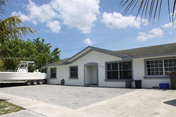 COLLINWOOD HEIGHTS 1