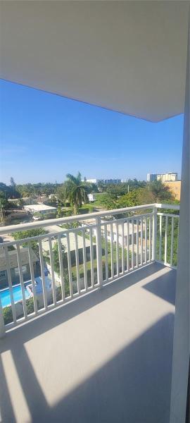 HARBOUR POINTE OF MIAMI C