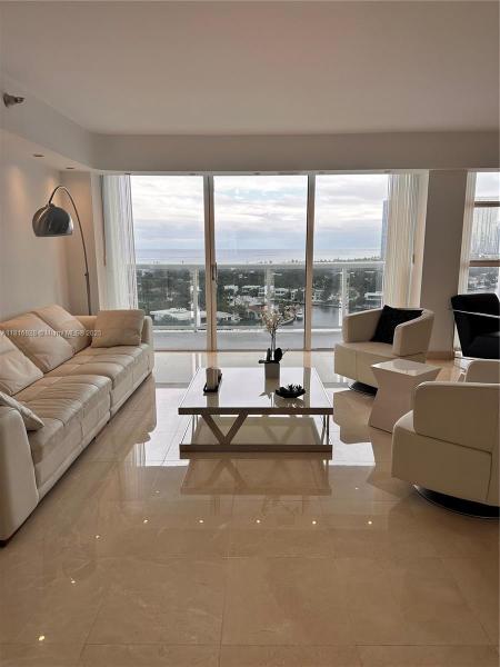 WATERVIEW CONDO