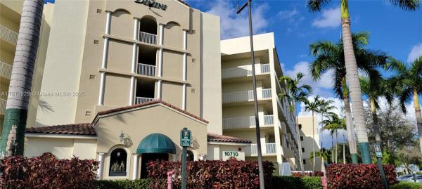 CAPTIVA CONDO E