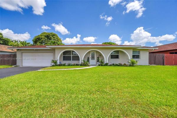 MIRROR LAKE ESTATES SEC 8