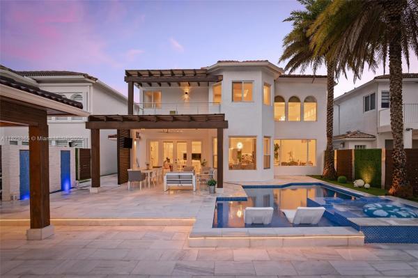 Doral Isles Catalina