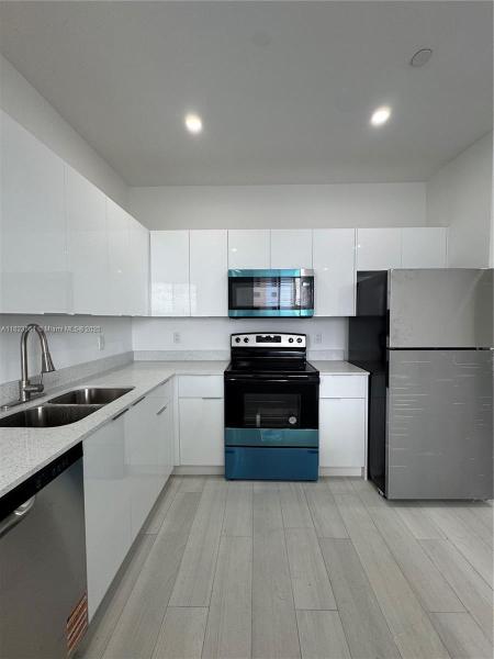 HIALEAH 13TH ADDN AMD PL