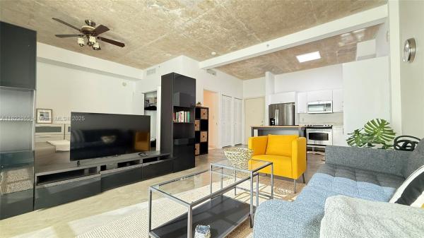 THE LOFT DOWNTOWN CONDO