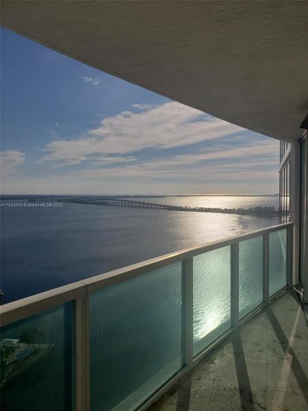 2101 BRICKELL AVE #1905, MIAMI, FL 33129