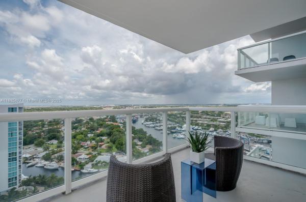 TERRAZAS RIVERPARK VILLAG