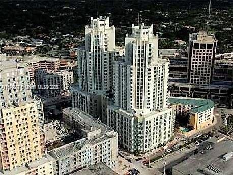 METROPOLIS II AT DADELAND