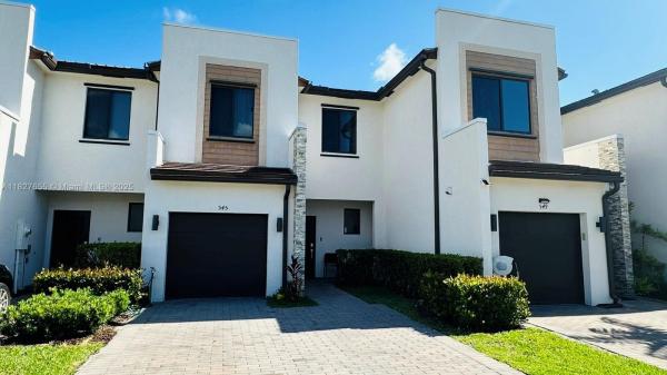 VIA VENTURA NEIGHBORHOOD