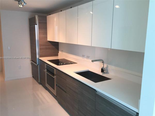 1100 S MIAMI AVE #2505, MIAMI, FL 33130