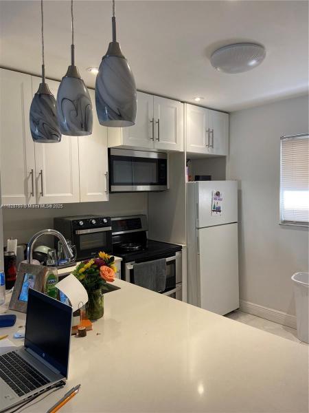 VILLAGE OF KINGS CREEK CO