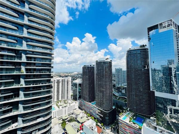 1010 BRICKELL AVE #4510, MIAMI, FL 33131