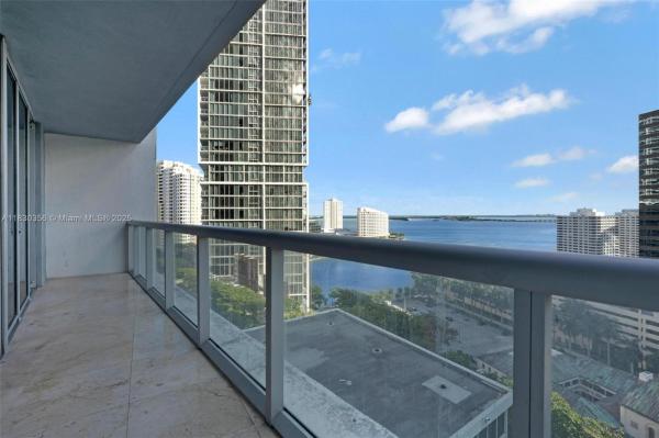 485 BRICKELL AVE #1909, MIAMI, FL 33131