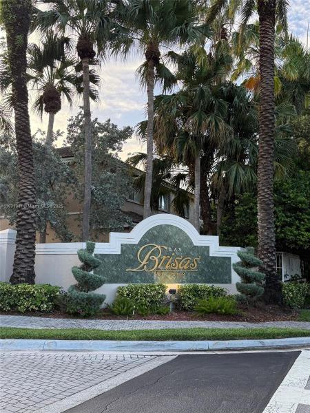 LAS BRISAS AT DORAL CONDO