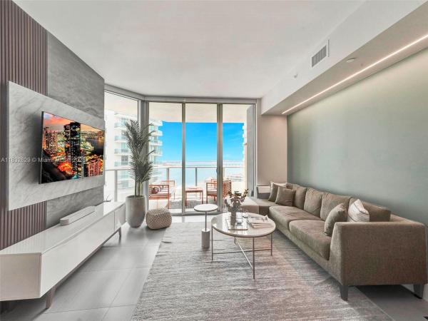 BRICKELLHOUSE CONDO