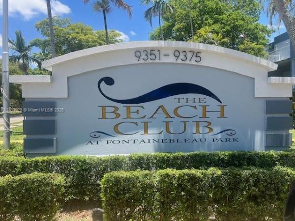 THE BEACH CLUB FONTAINEBL