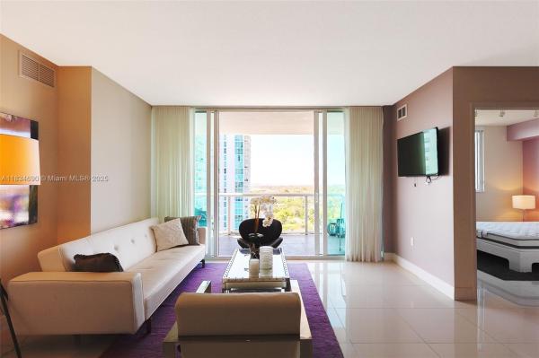 TERRAZAS RIVERPARK VILLAG