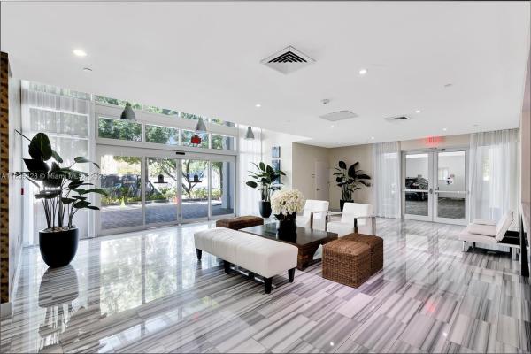 3030 AVENTURA CONDO