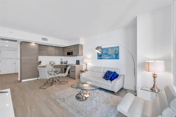 1300 S MIAMI AVE #1208, MIAMI, FL 33130