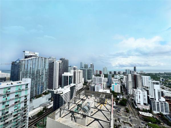 LATITUDE ON THE RIVER CON