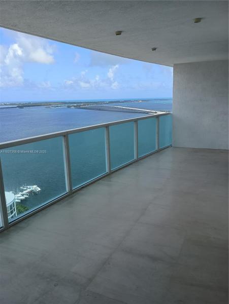 2101 BRICKELL AVE #2504, MIAMI, FL 33129