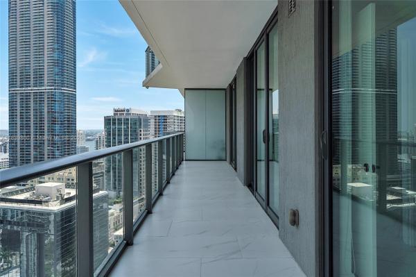 1300 S MIAMI AVE #3211, MIAMI, FL 33130