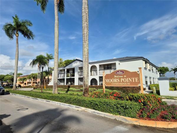 MOORS POINTE CONDO