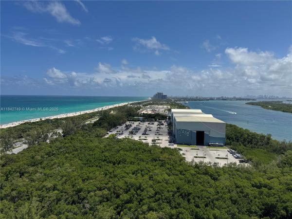 100 BAYVIEW DR #2023, SUNNY ISLES BEACH, FL 33160
