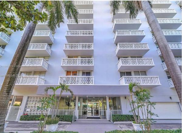 ADMIRAL TOWERS CONDO