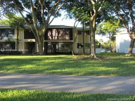 LAKEVIEW AT THE HAMMOCKS C