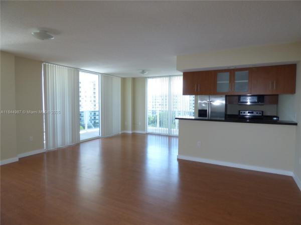 23 BISCAYNE BAY CONDO