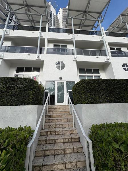 MURANO GRANDE AT PORTOFIN