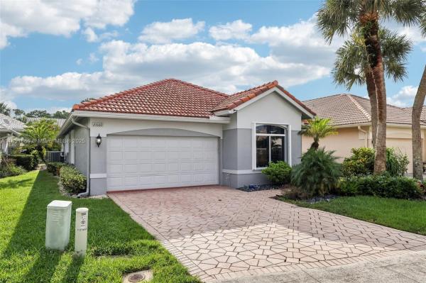 GRAND CYPRESS