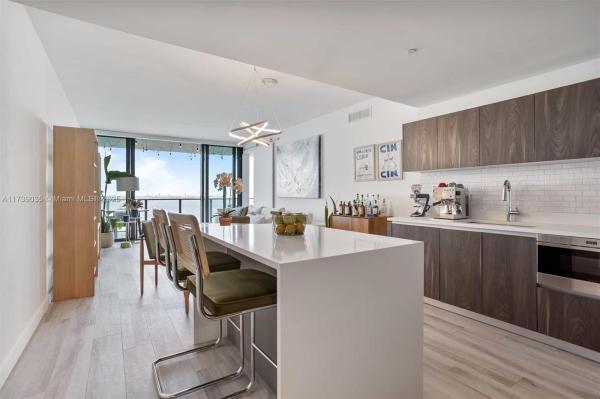 3131 NE 7TH AVE #2004, MIAMI, FL 33137