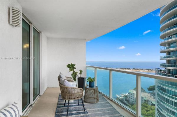 2101 BRICKELL AVE #1809, MIAMI, FL 33129
