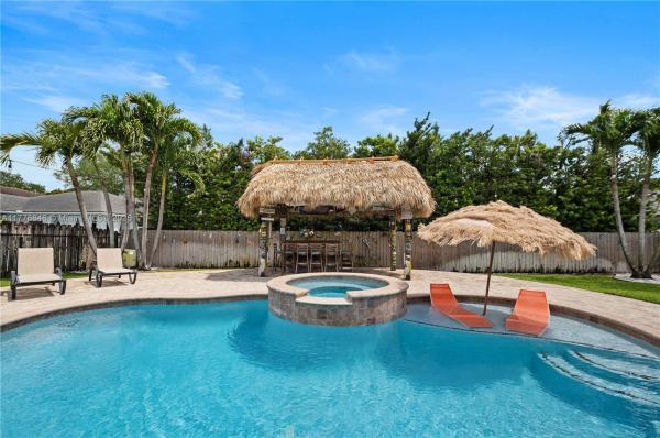 NEW ORLEANS LAKESITES