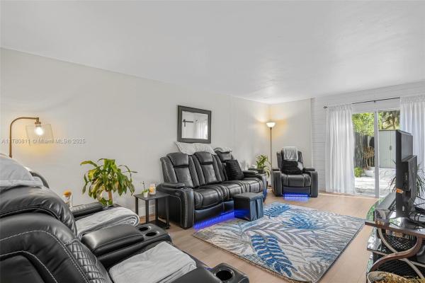 PARC VISTA CONDO