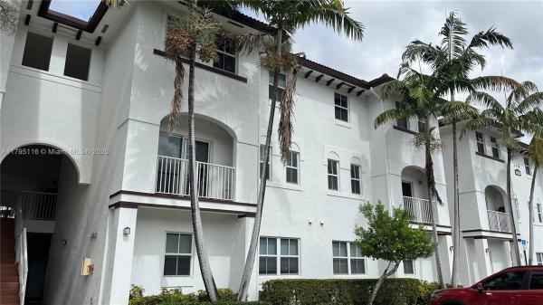 ST MAARTEN AT GRAND BAY C