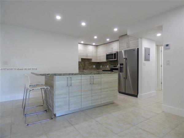 KENDALL ACRES CONDO BLDG